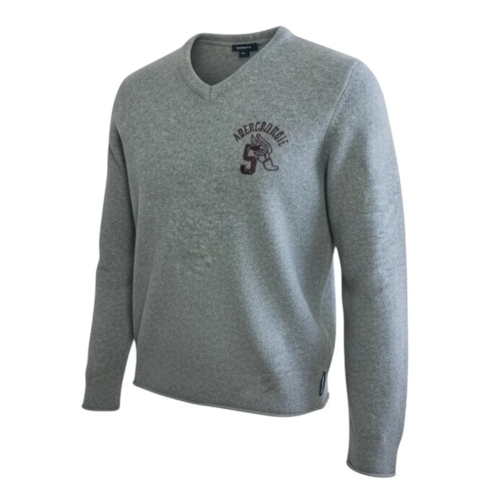 📚 Abercrombie Men’s V-Neck Sweater 🏛️ Size M | Vintage Gray‎ Collegiate Core